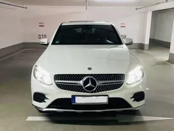 Weiß Gebraucht 2017 Mercedes GLC250 AMG line Coupé | 33.000 € (Teuer)
