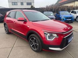 Rot Gebraucht 2025 Kia Niro Vision SUV | 26.900 € (Guter Preis)