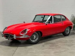 Rot Gebraucht 1966 Jaguar E-Type Coupé | 64.900 €