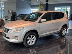 Silber Gebraucht 2011 Toyota RAV4 Life SUV | 9.995 € (Guter Preis)