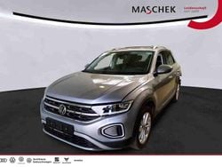 Pyrit silber metallic Gebraucht 2024 VW T-Roc Style SUV | 25.140 € (Superpreis)