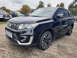 Schwarz Gebraucht 2019 Suzuki Vitara Comfort+ SUV | 17.990 € (Fairer Preis)