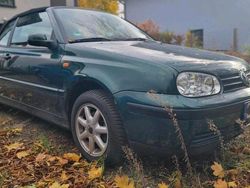 Grün Gebraucht 1998 VW Golf Cabriolet Cabrio | 3.500 € (Etwas zu teuer)