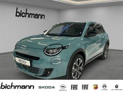 Blau Neu 2026 Fiat 600E La Prima SUV | 31.990 € (Guter Preis)