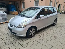 Grau Gebraucht 2008 Honda Jazz Kleinwagen | 2.300 €