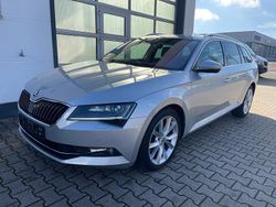 Silber Gebraucht 2017 Skoda Superb Style Kombi | 14.980 € (Fairer Preis)