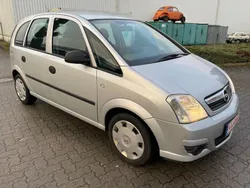 Silber Gebraucht 2008 Opel Meriva Basis Van / Kleinbus | 1.750 € (Fairer Preis)
