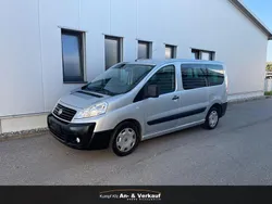 Silber Gebraucht 2013 Fiat Scudo Family Van / Kleinbus | 5.980 €