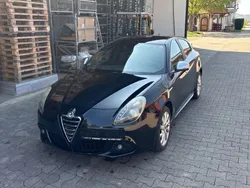 Schwarz Gebraucht 2012 Alfa Romeo Giulietta Turismo Kleinwagen | 6.900 € (Fairer Preis)