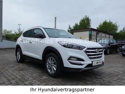 Polar white / sol Gebraucht 2018 Hyundai Tucson Passion SUV | 17.985 € (Fairer Preis)
