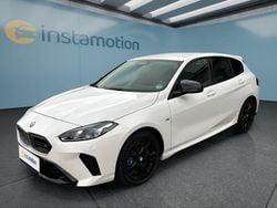 Weiß Gebraucht 2024 BMW M135 Kleinwagen | 41.549 € (Teuer)