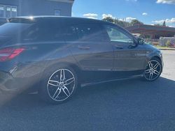 Schwarz Gebraucht 2018 Mercedes CLA220 Shooting Brake Kombi | 17.699 € (Superpreis)