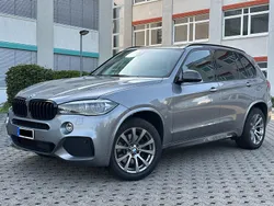 Grau Gebraucht 2016 BMW X5 M Sport SUV | 23.500 €