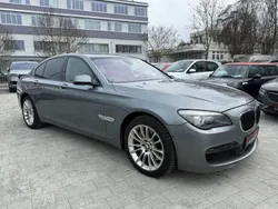 Grau Gebraucht 2010 BMW 750 Limousine | 12.999 € (Guter Preis)