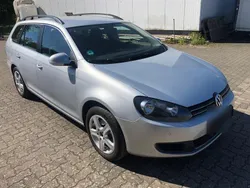 Silber Gebraucht 2010 VW Golf VI Comfortline Kombi | 3.300 € (Superpreis)