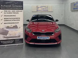 Rot Gebraucht 2019 Kia ProCeed GT-Line Kleinwagen | 15.999 €