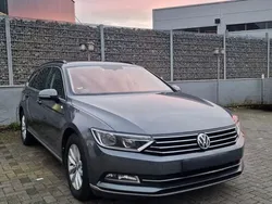 Grau Gebraucht 2017 VW Passat Kombi | 14.000 € (Guter Preis)