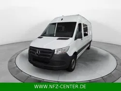 Arktikweiss Gebraucht 2020 Mercedes Sprinter Van | 34.999 €