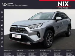 Lichtsilber metallic Gebraucht 2024 Toyota RAV4 Hybrid Team SUV | 43.820 € (Fairer Preis)