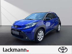 8y8)/ black mica (209) (blau Gebraucht 2022 Toyota Aygo Pulse Kleinwagen | 13.990 € (Fairer Preis)
