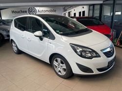 Weiß Gebraucht 2012 Opel Meriva Design Edition Van / Kleinbus | 3.490 € (Fairer Preis)