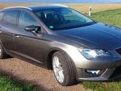 Grau Gebraucht 2014 Seat Leon ST Kombi | 13.999 € (Teuer)