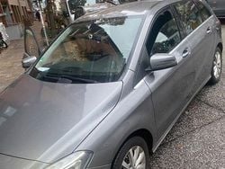 Grau Gebraucht 2014 Mercedes B180 Van / Kleinbus | 8.900 € (Guter Preis)