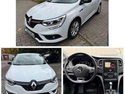 Weiß Gebraucht 2020 Renault Mégane IV LIMITED Limousine | 15.989 € (Fairer Preis)