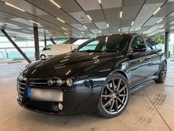 Schwarz Gebraucht 2008 Alfa Romeo 159 Ti Kombi | 14.999 €