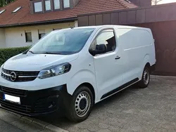 Weiß Gebraucht 2021 Opel Vivaro Van | 19.900 € (Etwas zu teuer)