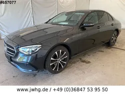 Grey metallic Gebraucht 2022 Mercedes E300 Avantgarde Limousine | 33.950 € (Guter Preis)