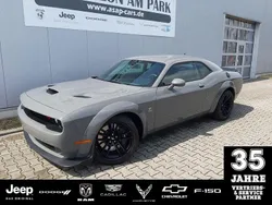 Grau Gebraucht 2025 Dodge Challenger Coupé | 59.890 €