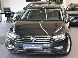 Grau Gebraucht 2021 VW Passat Business Limousine | 20.980 € (Guter Preis)