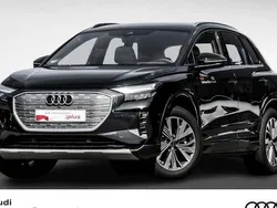 Schwarz Gebraucht 2024 Audi Q4 e-tron Ambiente SUV | 52.822 € (Teuer)