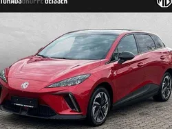 Rot Gebraucht 2023 MG MG4 EV Luxury Kleinwagen | 23.890 € (Fairer Preis)