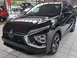Pantherschwarz Gebraucht 2024 Mitsubishi Eclipse Cross Select SUV | 31.980 € (Teuer)