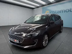 Rot Gebraucht 2019 Ford Focus Vignale Kombi | 21.549 € (Teuer)