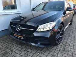 Schwarz Gebraucht 2020 Mercedes C300e AMG line Kombi | 23.450 € (Etwas zu teuer)