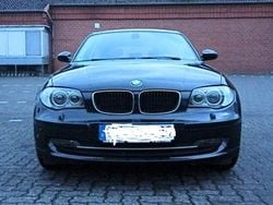 Blau Gebraucht 2009 BMW 118 Lifestyle Kleinwagen | 7.200 € (Teuer)