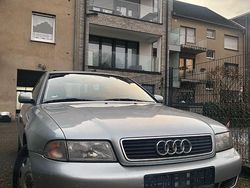 Silber Gebraucht 1998 Audi A4 Ambiente Limousine | 799 € (Superpreis)