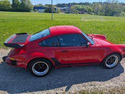 Rot Gebraucht 1984 Porsche 930 Coupé | 93.911 €