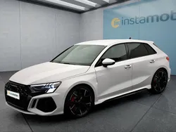 Weiß Gebraucht 2024 Audi RS3 Kleinwagen | 61.399 € (Guter Preis)