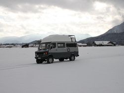 Silber Gebraucht 1993 Mercedes T1 Van | 37.500 €