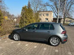 Grau Gebraucht 2017 VW Golf VII R-line Limousine | 14.450 € (Fairer Preis)
