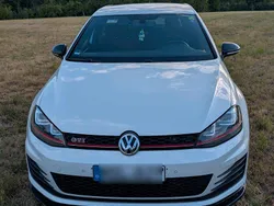 Weiß Gebraucht 2015 VW Golf VII GTI Kleinwagen | 14.000 € (Fairer Preis)