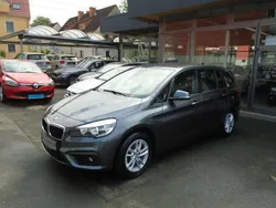 Schwarz Gebraucht 2016 BMW 216 Advantage Van / Kleinbus | 9.990 € (Fairer Preis)