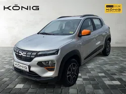 Lightninggrau metallic Gebraucht 2023 Dacia Spring Essentiel Kleinwagen | 16.999 € (Teuer)