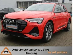 Catalunyarot metallic Gebraucht 2021 Audi e-tron S-Line SUV | 41.950 € (Etwas zu teuer)