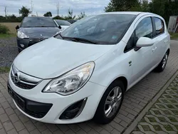 Weiß Gebraucht 2011 Opel Corsa Kleinwagen | 3.500 € (Guter Preis)