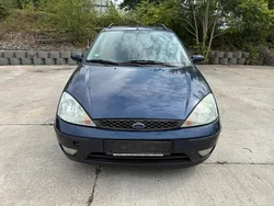 Blau Gebraucht 2003 Ford Focus Kombi | 700 €